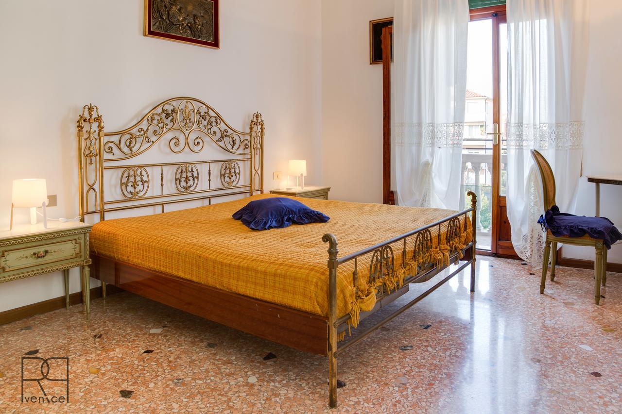 Villa Noto Lagoon Flat Венеция-Лидо Экстерьер фото